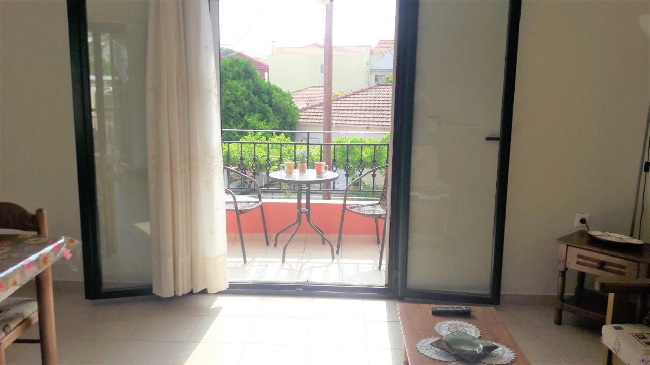 Giannos Apartments Agia Efimia Exterior photo
